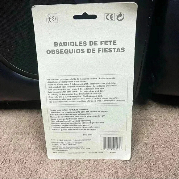 Vintage Trolls party favors and stamper - Picture 4 of 10